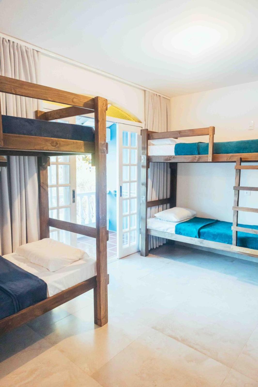 Sea Wolf Hostel - Lagoa Da Conceicao Флоріанополіс Екстер'єр фото