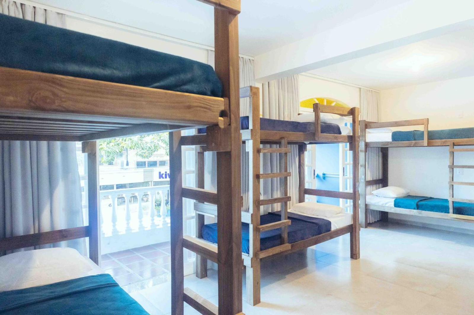 Sea Wolf Hostel - Lagoa Da Conceicao Флоріанополіс Екстер'єр фото